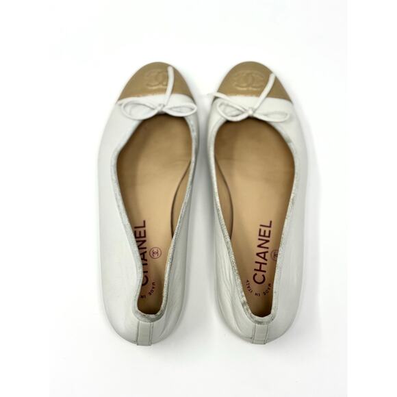 Chanel CC Cap Toe Ballet Flats Classic Kidskin Leather Cream Gold Bow EU 37.5 - Picture 13 of 15